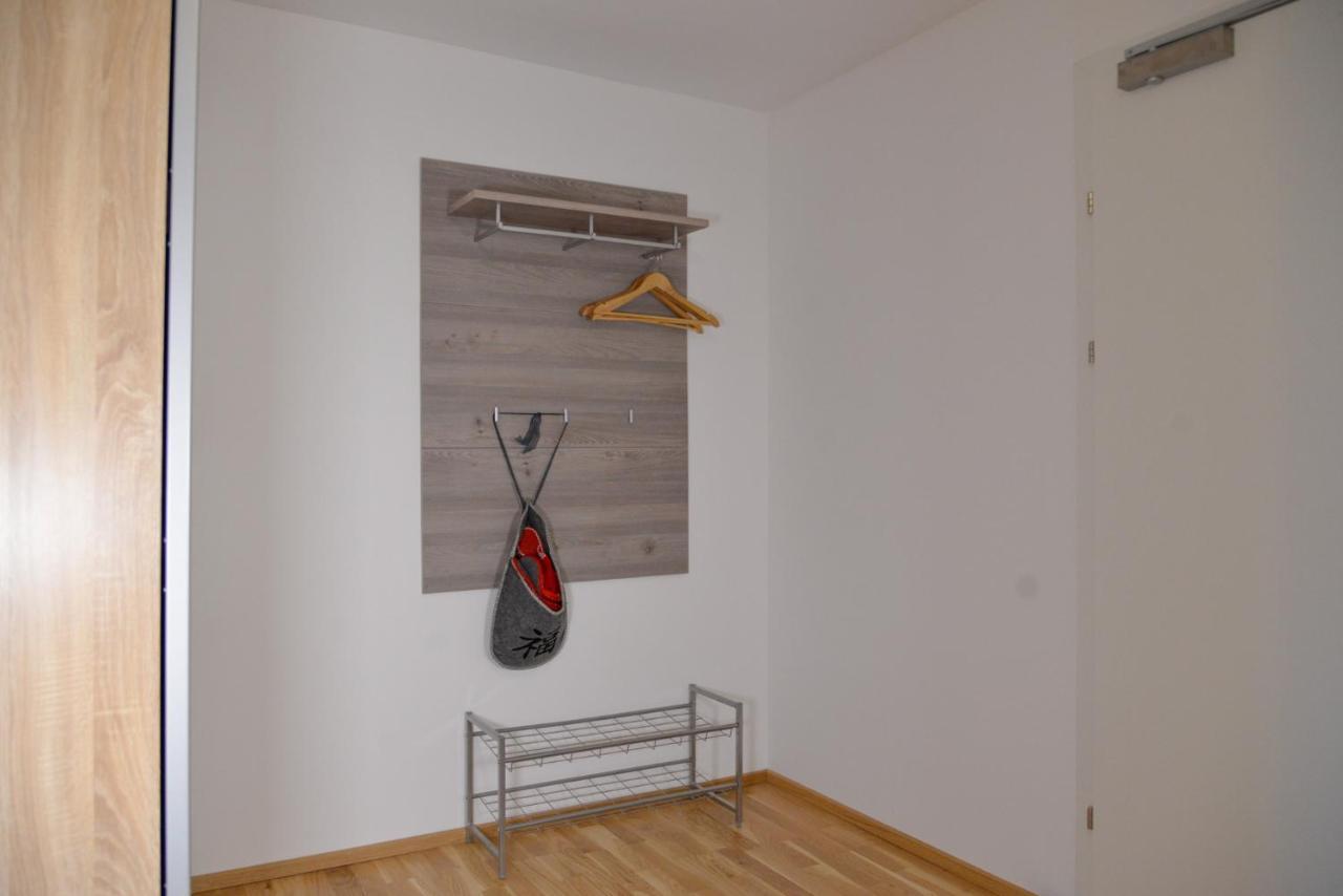 Alpine Appartement Top 8 By Aa Holiday Homes Тауплиц Екстериор снимка